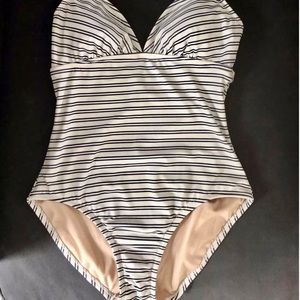 Women's Triangle High Coverage One Piece Swimsuit White/Blue Kona Sol Size M